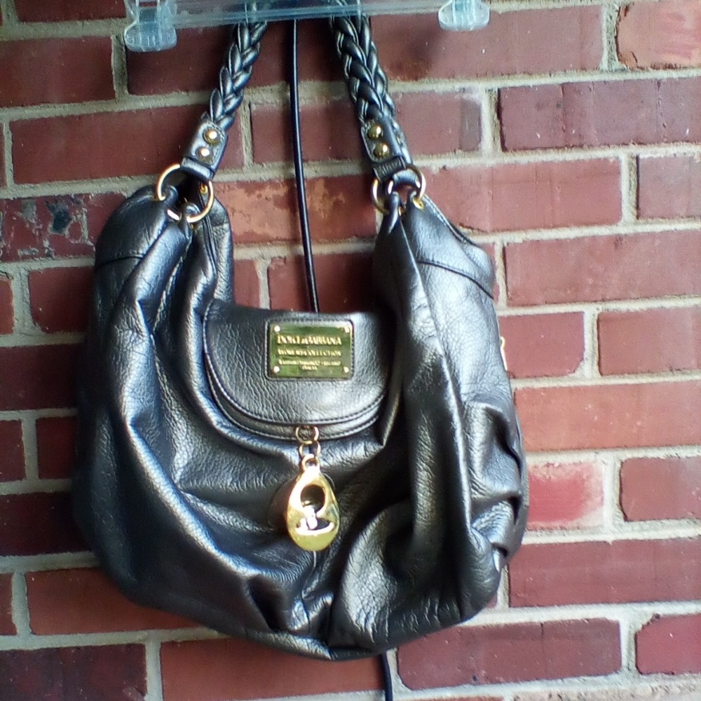 HANDBAG